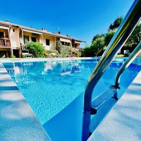 Residenza Riviera Degli Olivi Appartement Torri Del Benaco Buitenkant foto