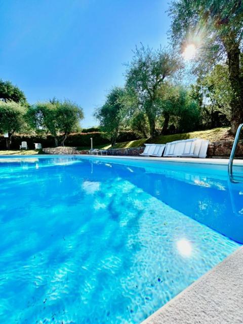 Residenza Riviera Degli Olivi Appartement Torri Del Benaco Buitenkant foto