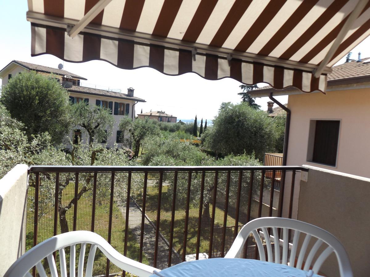 Residenza Riviera Degli Olivi Appartement Torri Del Benaco Buitenkant foto